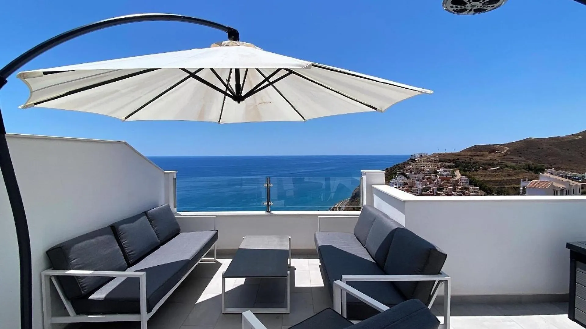 Ferienwohnung Fuer 6 Personen Ca 95 Qm In Nerja, Andalusien Costa Del Sol Apartment